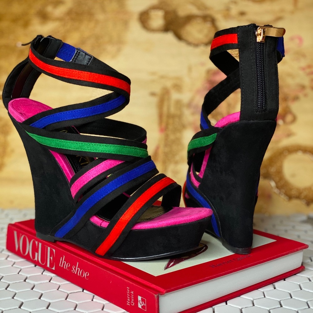 Black Friday wedge - Picture 2 of 5